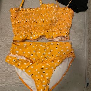 Orange 2 piece bikini great condition only worn a few times